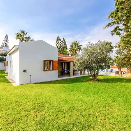 Evanthia Villa Polis