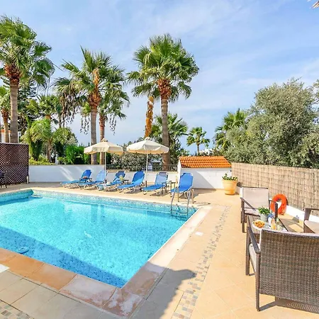 Evanthia Villa Polis