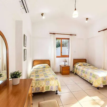 Villa Evanthia Polis