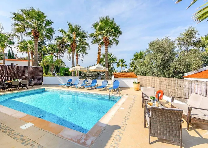 Evanthia Villa Polis